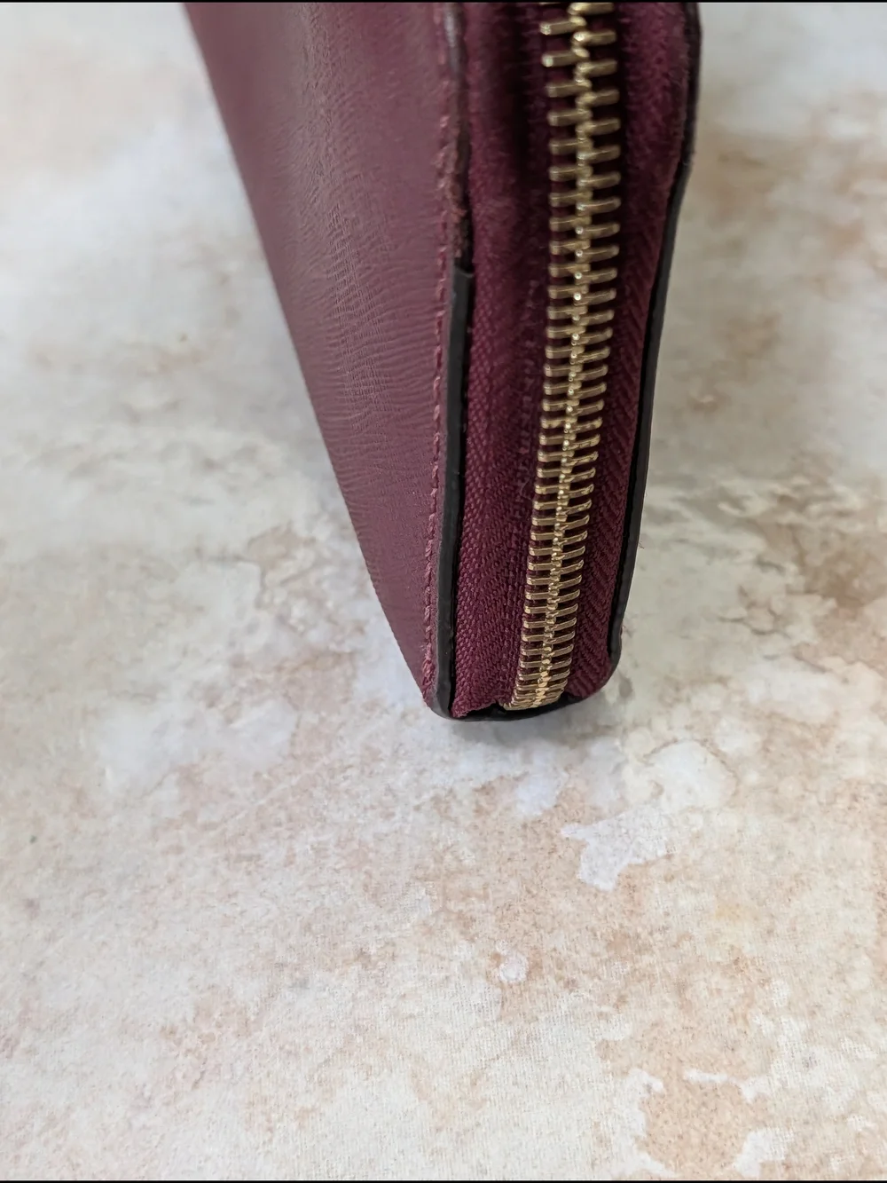 Michael Kors Burgundy Zip Around Wallet GUC